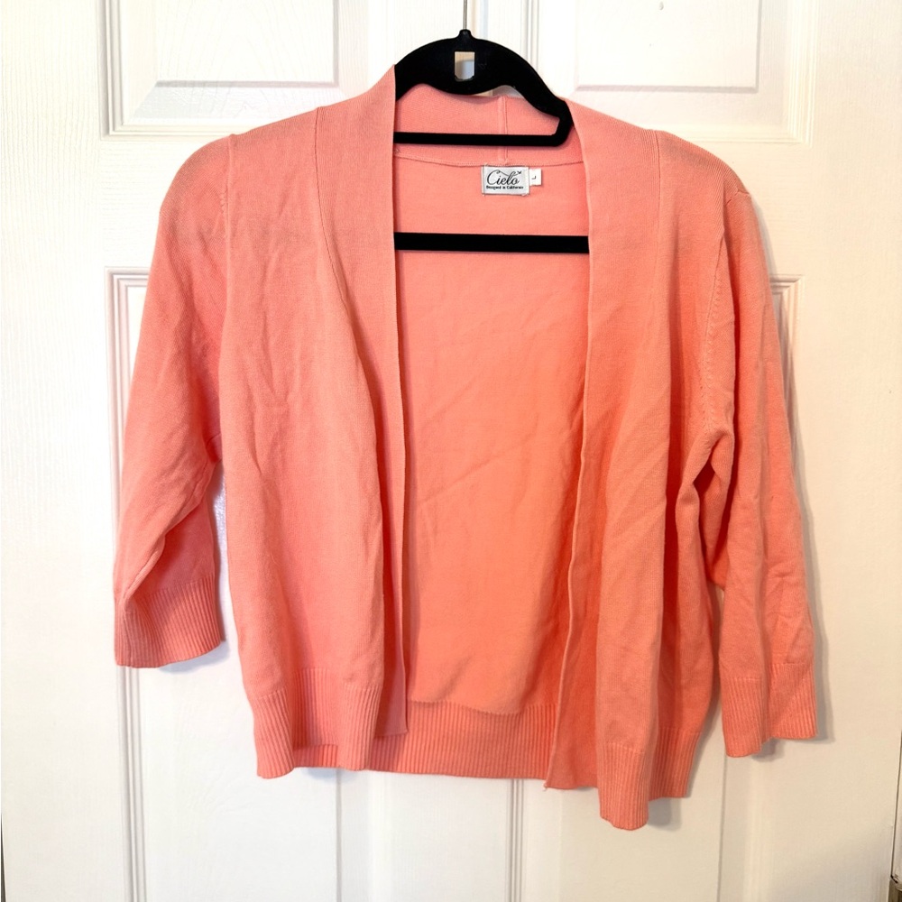 Cielo Pink Cropped Cardigan with Three-Quarter Sleeves